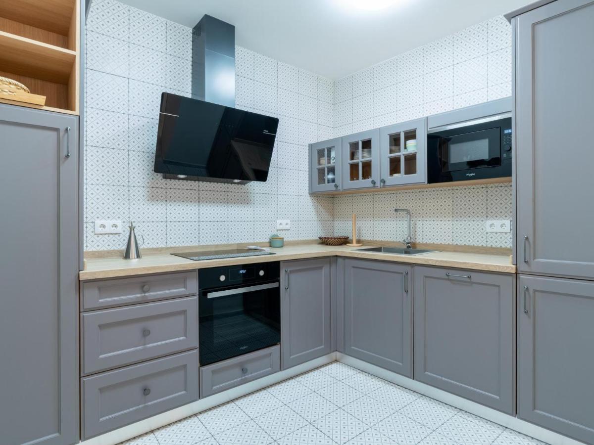 Holi-Rent Penthouse Penuelas Севилья Экстерьер фото