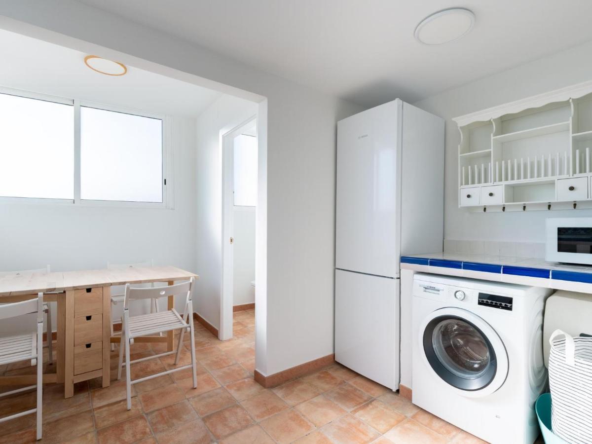 Holi-Rent Penthouse Penuelas Севилья Экстерьер фото